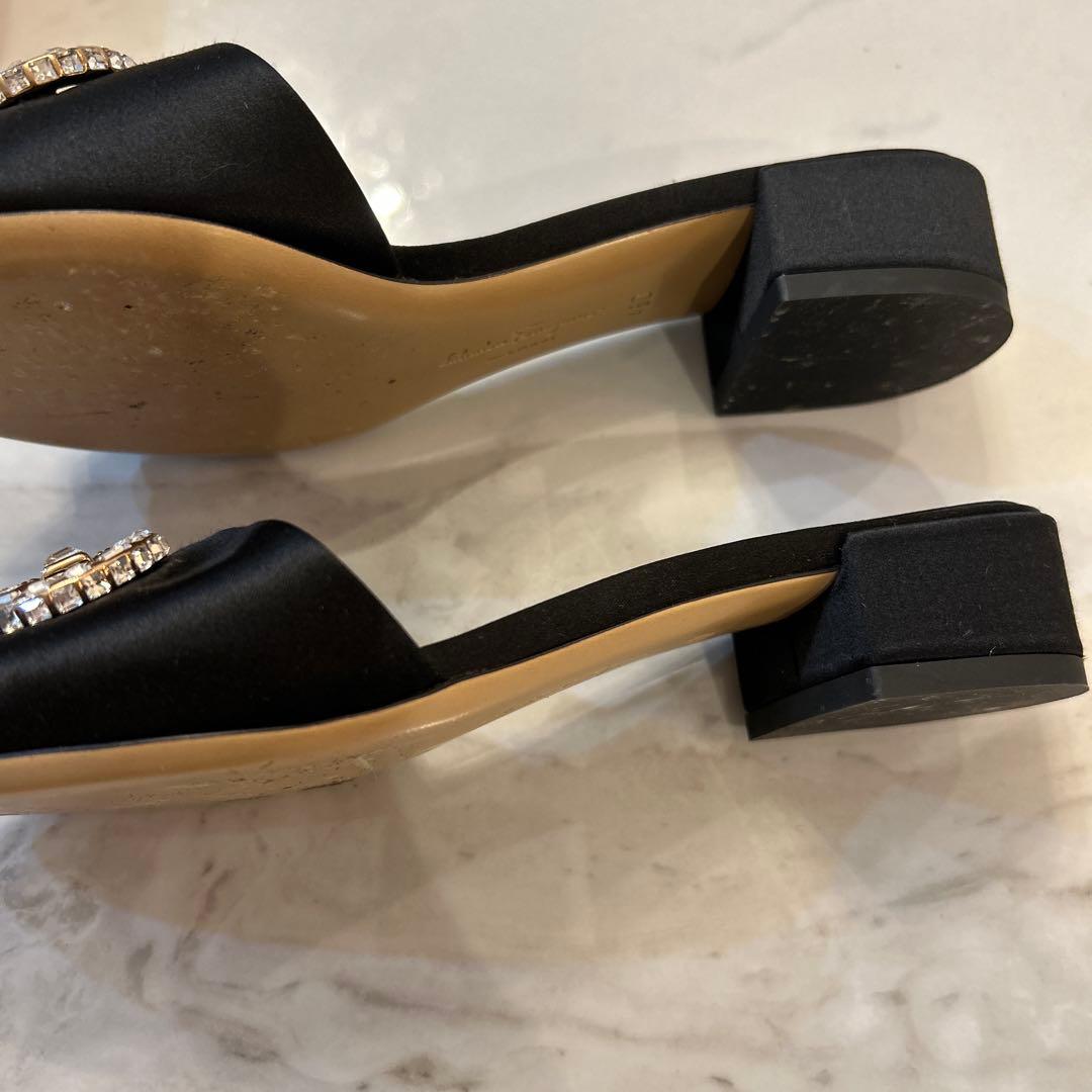 Salvatore Ferragamo ブラックミュール