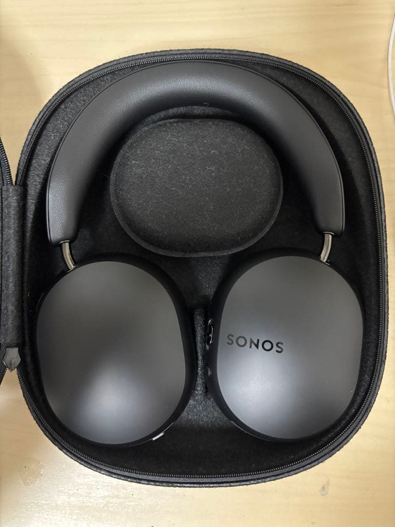 SONOS ワイヤレスヘッドホン 本体とケース付き