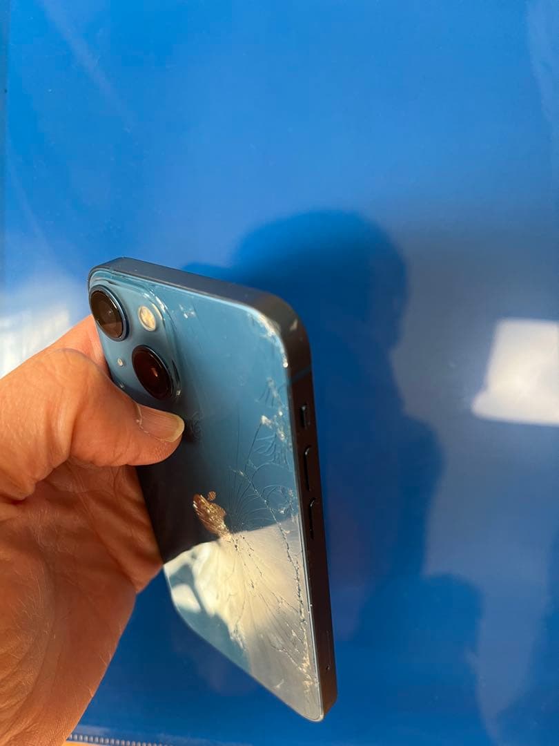 iPhone 13mini 128GB 背面割れ ジャンク品