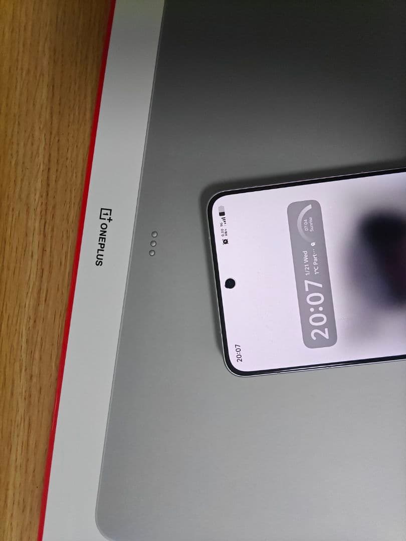 iQOO 13 12GB/256GB シルバー 中国版 美品