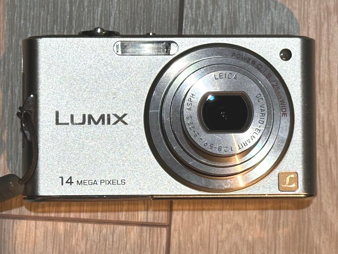 2452 Panasonic LUMIX ルミックス デジカメ DMC-FX66