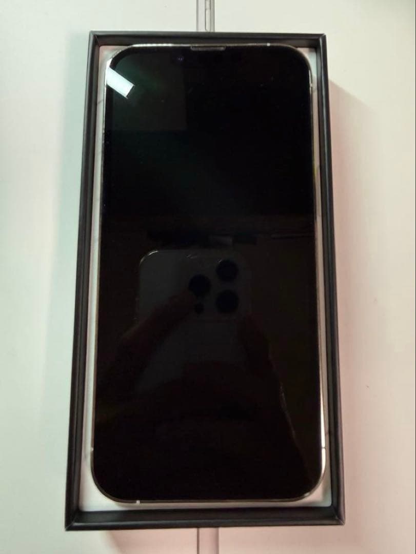 Apple iPhone 13 Pro シルバー 本体128G箱付きSIMフリー