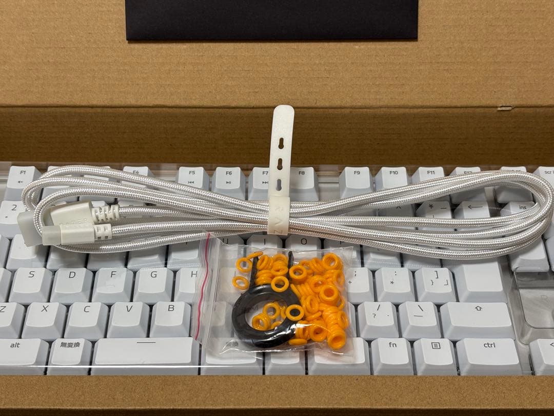 【美品】Razer BlackWidow Lite ホワイトゲーミングキーボード