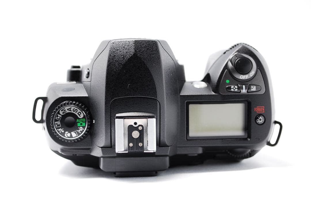 希少CCDセンサー搭載✨深みのある発色✨Nikon D70s✨一眼レフカメラ