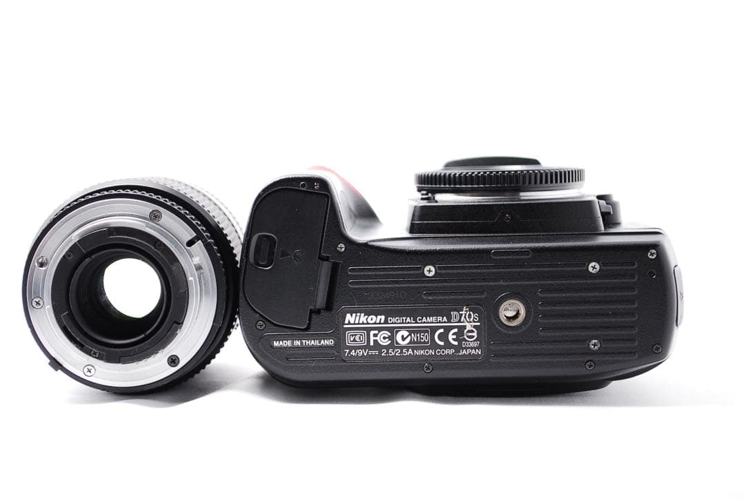 希少CCDセンサー搭載✨深みのある発色✨Nikon D70s✨一眼レフカメラ