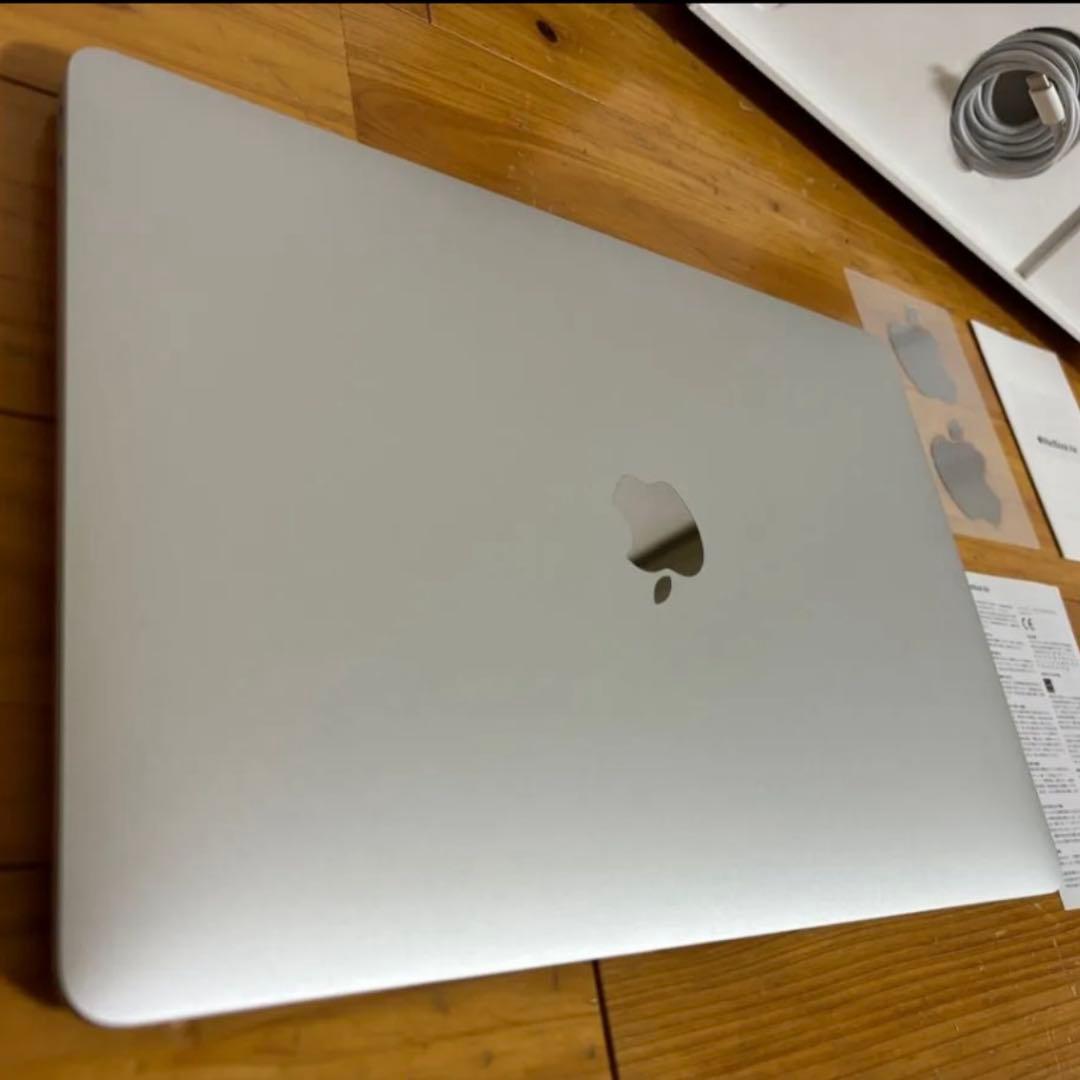 MacBook本体 MacBook Air M1 8G SSD256GB