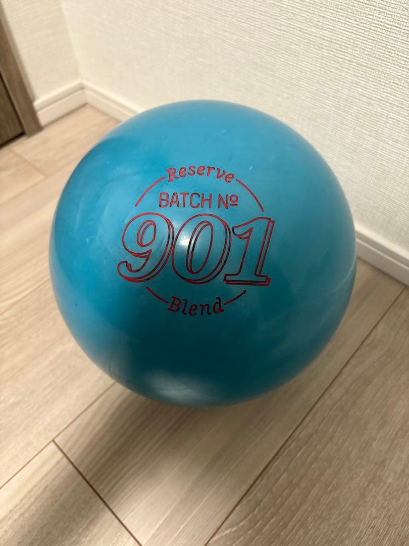 美品　900global ギアパーフェクトフォーミュラ 15P ボウリングボール