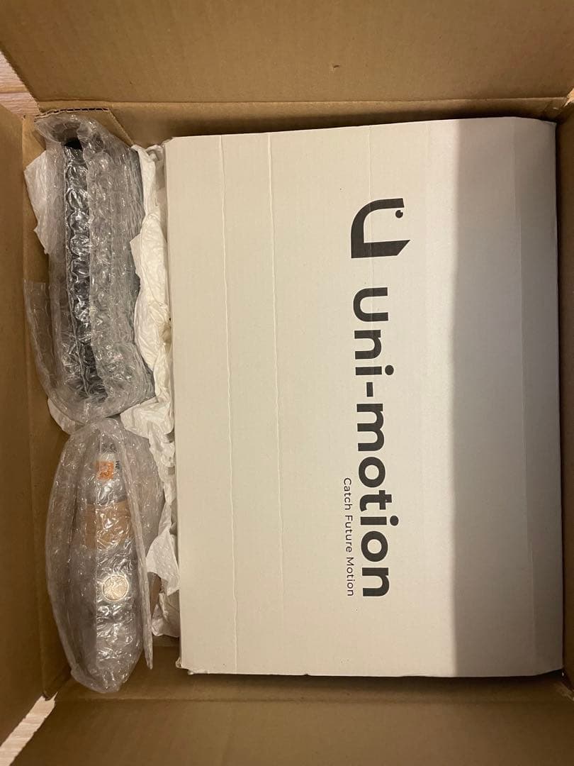 ユニモーション8点➕エネループ➕電池8本