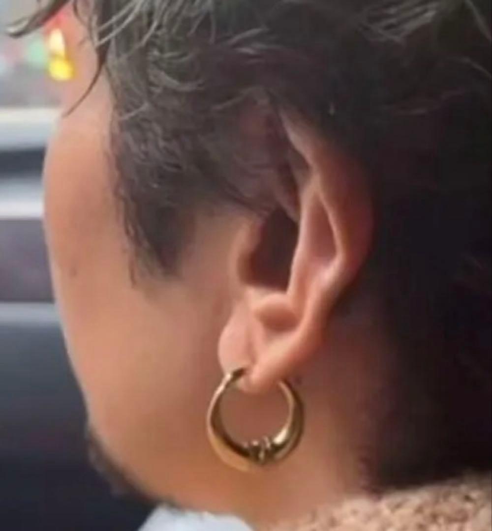 常田大希様着用風 ムーンピアス