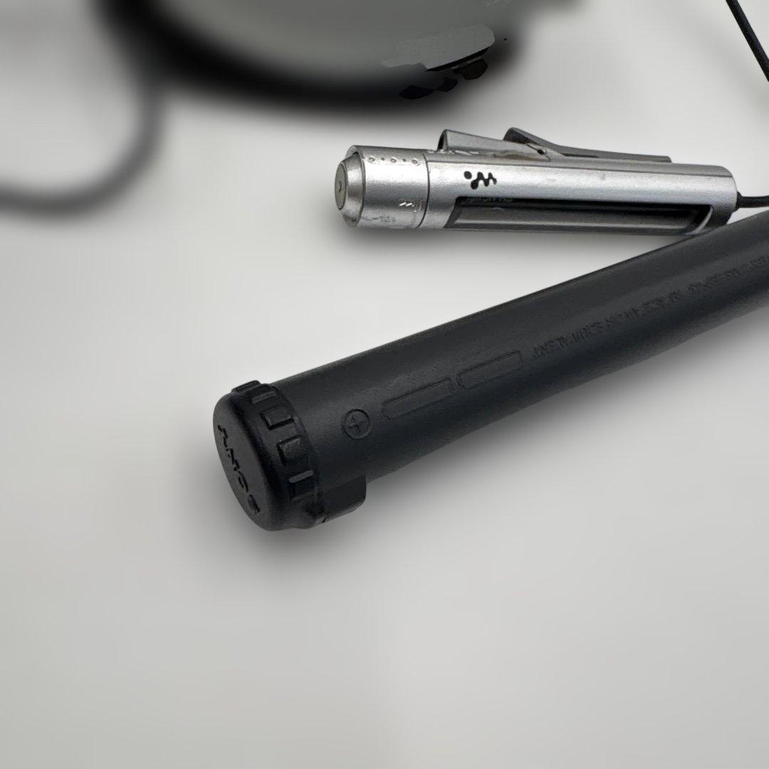 希少　レア　SONY CD WALKMAN D-EJ1000　動作確認済み