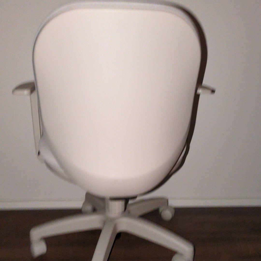 スナ　イトーキ パソコンチェア ベージュ デスクチェア