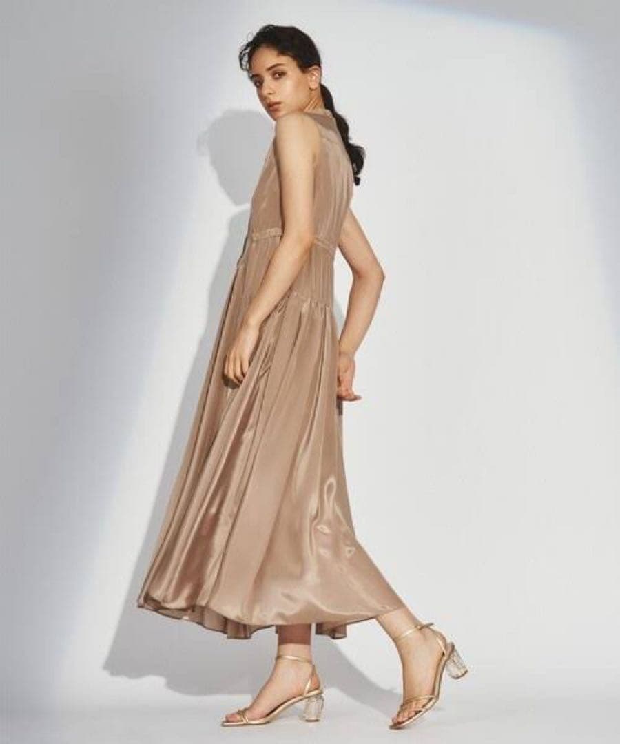 【タグ付き♡2023品】グレースコンチネンタル　サイドギャザーロングワンピース