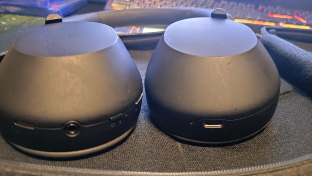 【SONY】ワイヤレスヘッドホン WH-1000XM5