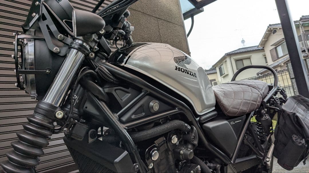 ホンダCL250/CL500用タンクカバー(シルバー＋黒ライン)