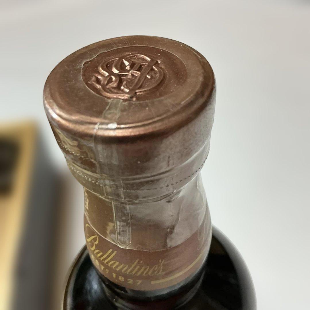 【新品】バランタイン30年　700ml 木箱入り