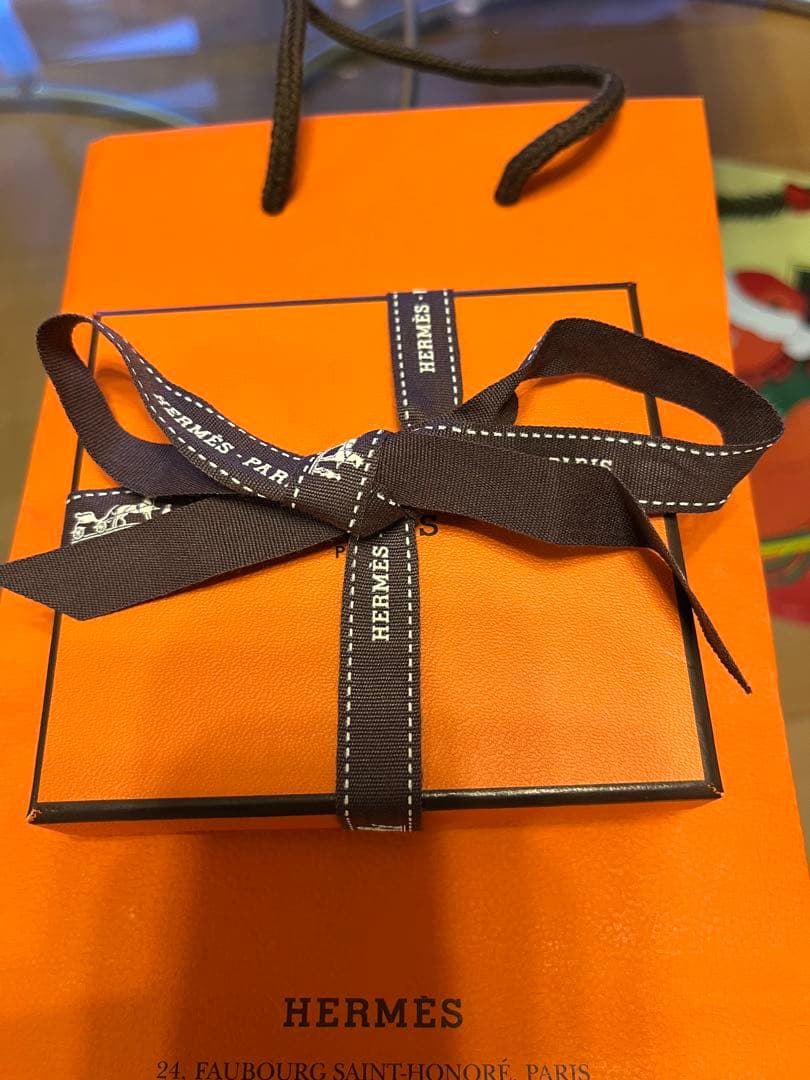 予約品☆ 新品未使用品⭐︎HERMES バスティア　ゴールド・ヴェールフィ