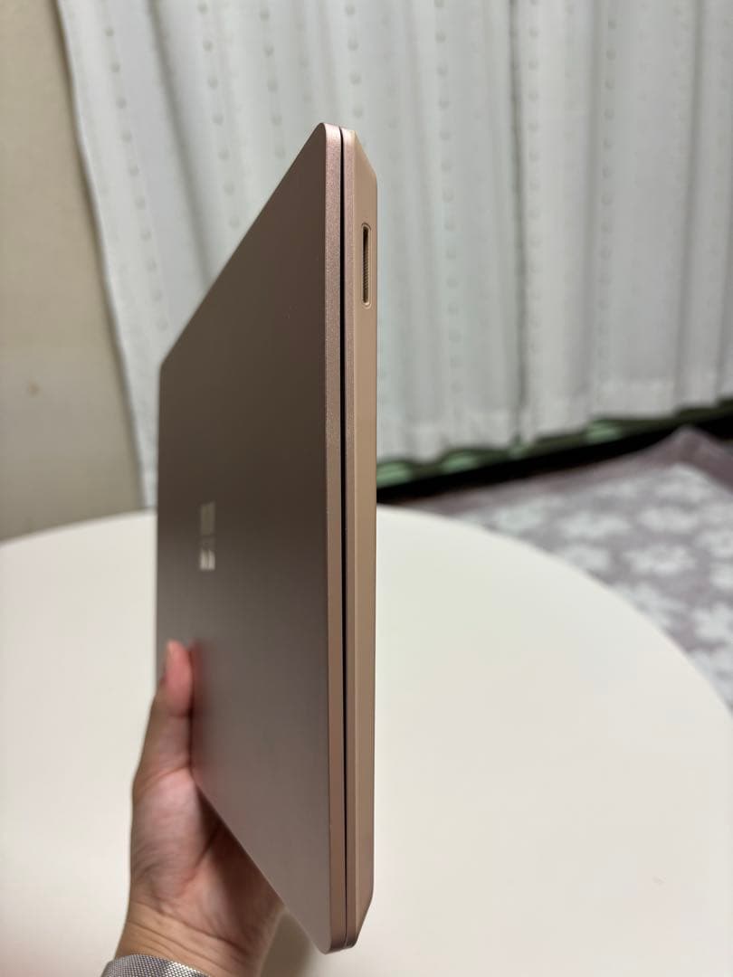 Microsoft Surface Laptop Go 2 office付属