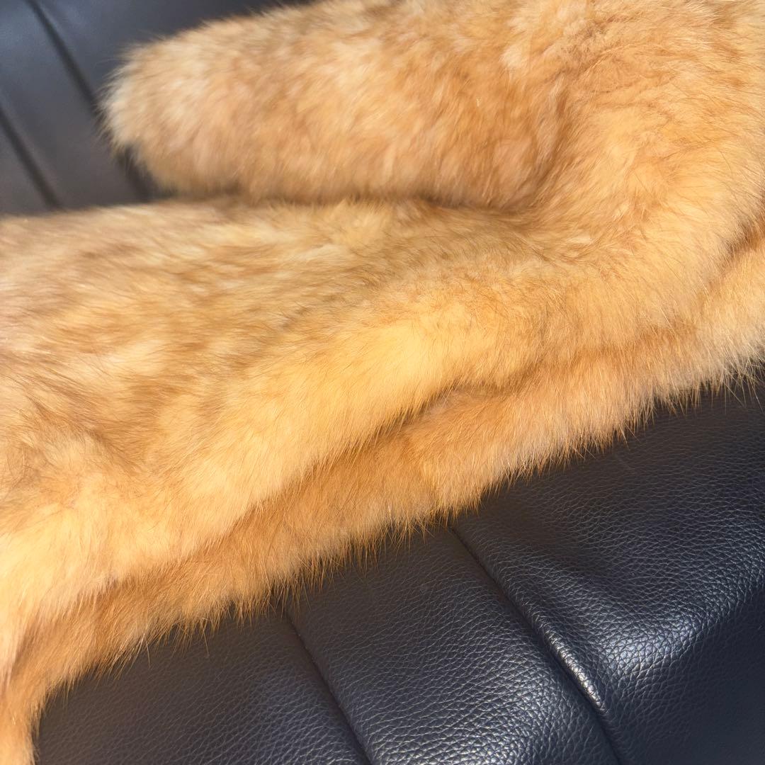 と*こ様 新品❣️ゴールド　セーブル❣️ストール❣️編み込みニットポケット付き❣