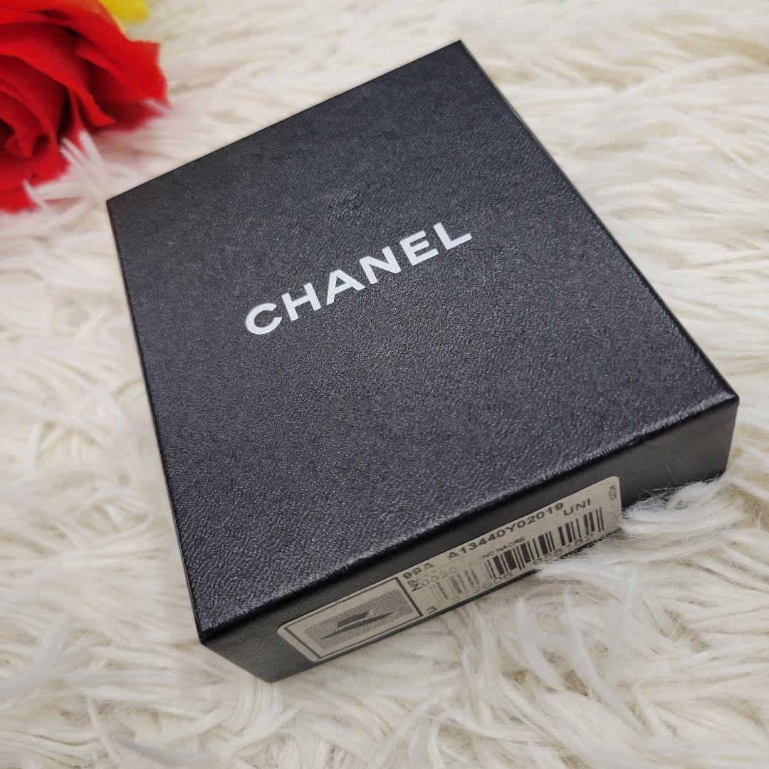 CHANEL　シャネル　スクエア　ホワイト×シルバー　バレッタ　ヘアピン