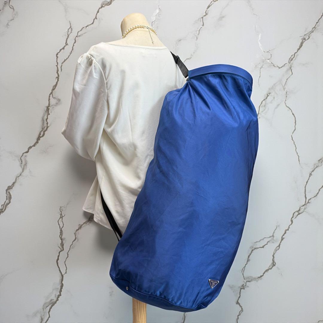 《入手困難》プラダ ボンサック ドラムバッグ サコッシュ 三角ロゴ ブルー 大型