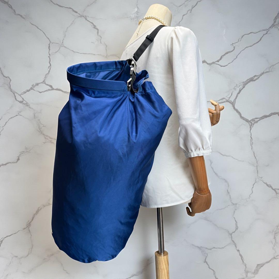 《入手困難》プラダ ボンサック ドラムバッグ サコッシュ 三角ロゴ ブルー 大型