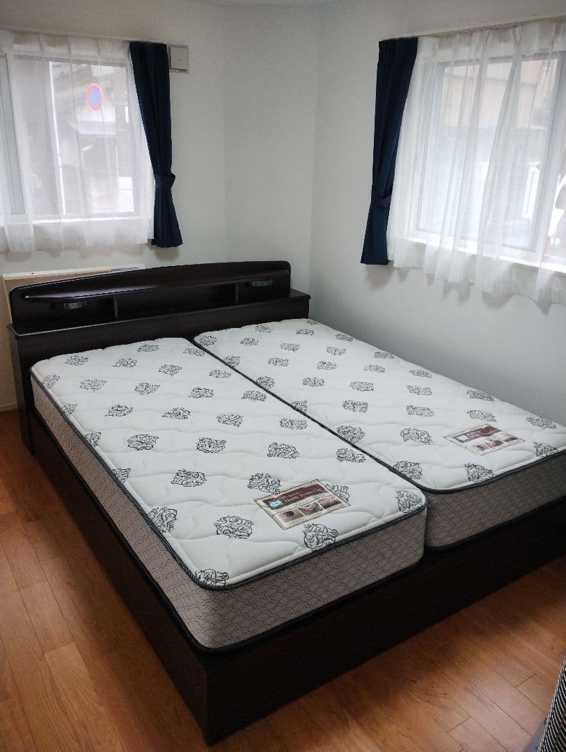 ニトリ　セミシングルマットレスのみ　Sealy