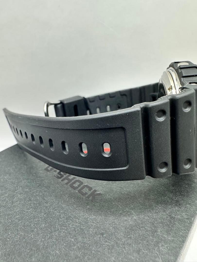 セール　電池切れ新品未使用　G-SHOCK DW-5000-1JF