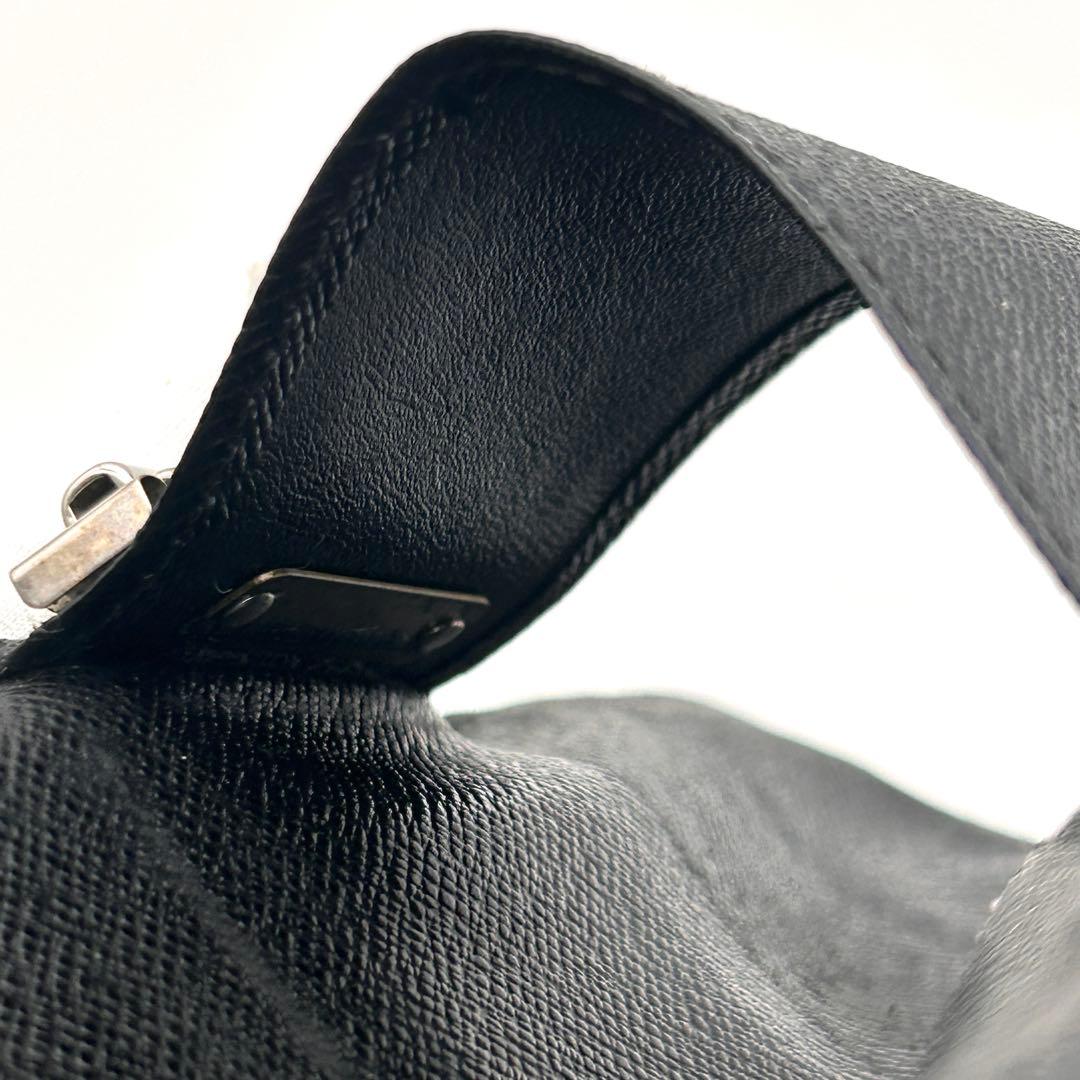 ルイヴィトン ダミエ グラフィット 6連 キーケース ミュルティクレ6