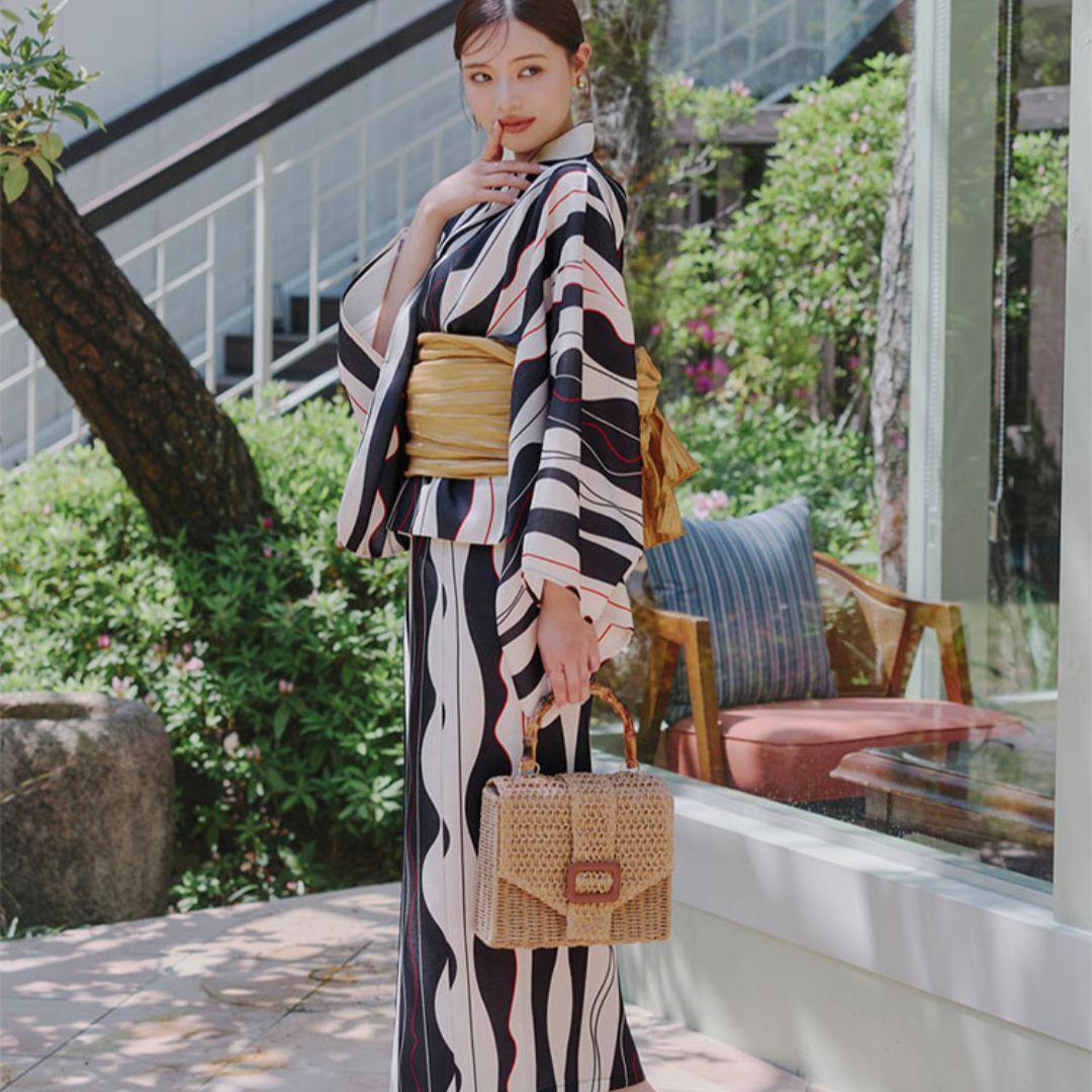 神戸レタス　二部式浴衣　Mキャミワンピースタイプ　Kモダン柄