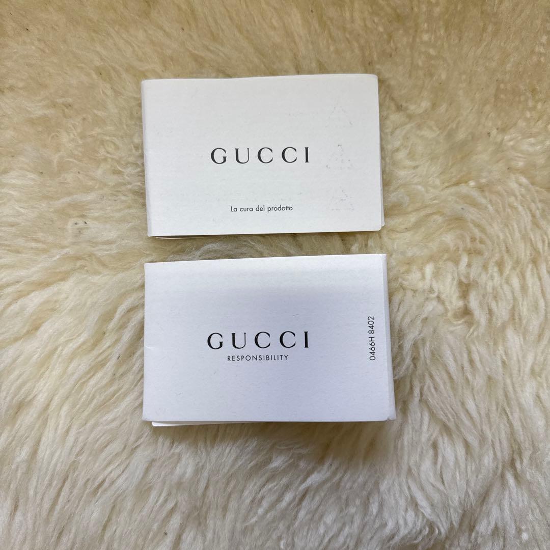 GUCCI GGロゴ ショルダーバッグ ホワイト/ブラック