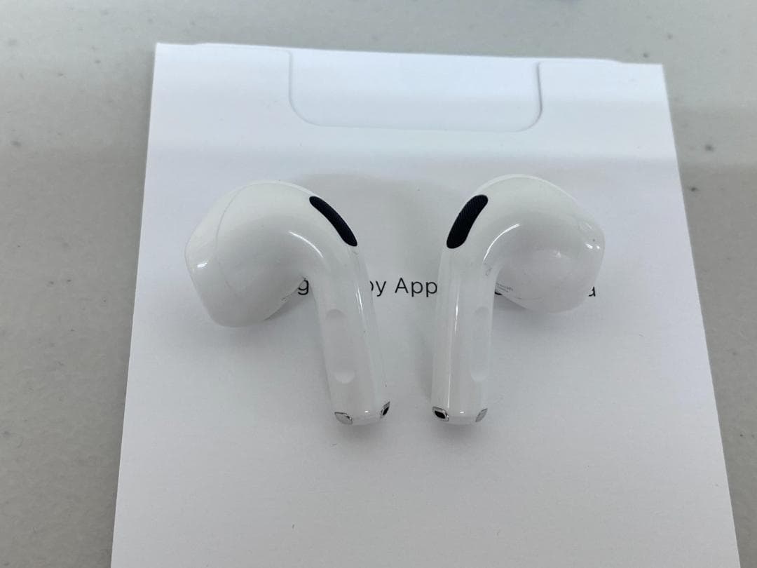 AirPods 4th Generation （第4世代） エアポッズ イヤホン