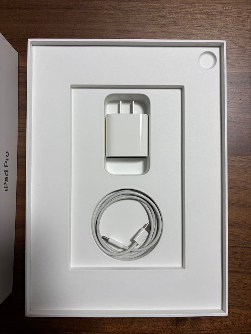 [最終値下げ価格]美品iPad Pro 11インチ256GB Wifi