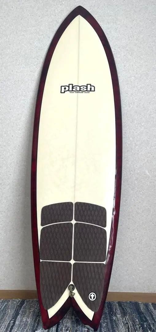 新品ハードケース付　plash プラッシュ　サーフボード　5.11ft 177㎝