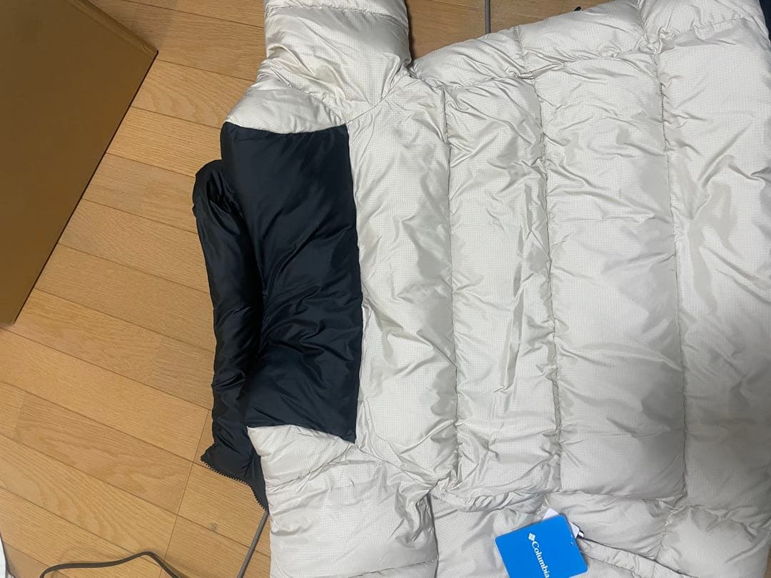 Columbia ダウンジャケット L ホワイト・ネイビー