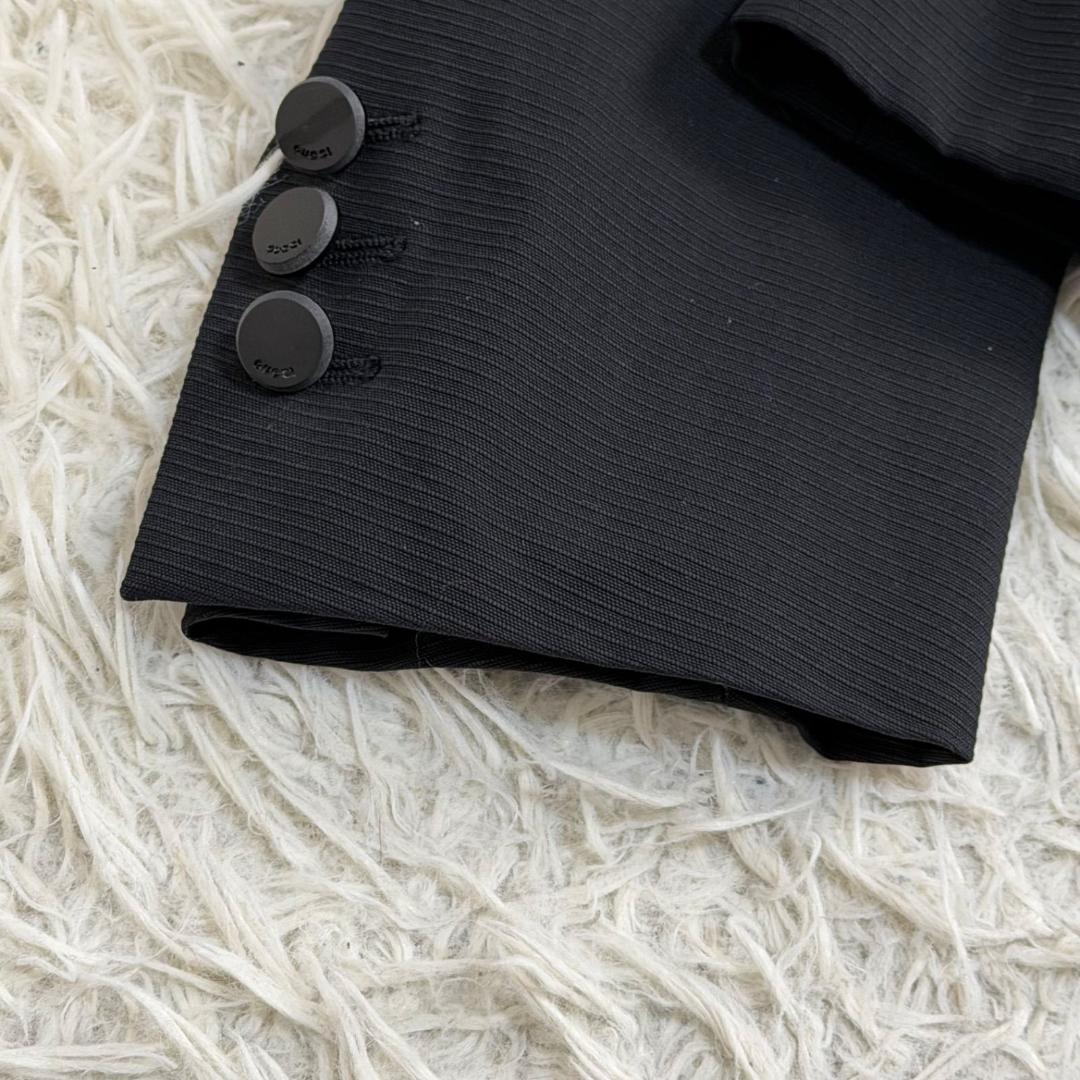 16772✨美品✨グッチ トムフォード期 テーラードジャケット 裏地総柄 40