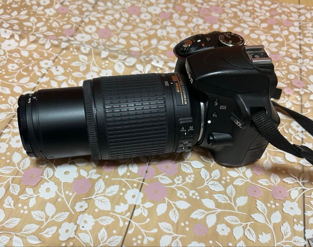 Nikon D3300 カメラ　ニッコールレンズ