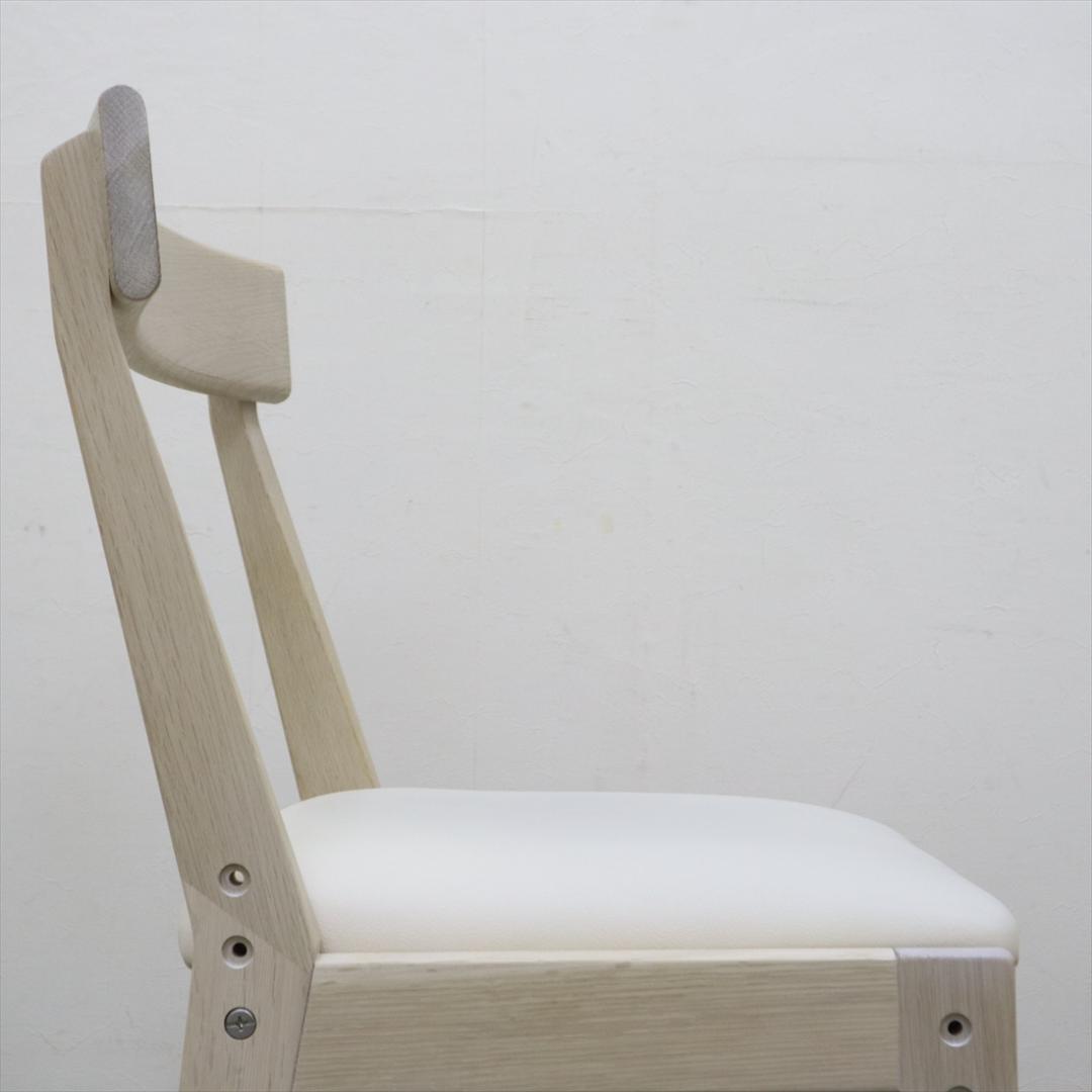 A カリモク家具 学習椅子 デスクチェア XT0611 ピュアアイボリー オーク