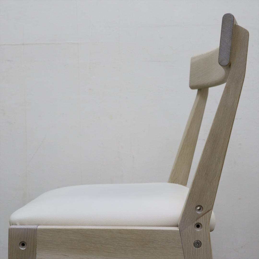 A カリモク家具 学習椅子 デスクチェア XT0611 ピュアアイボリー オーク