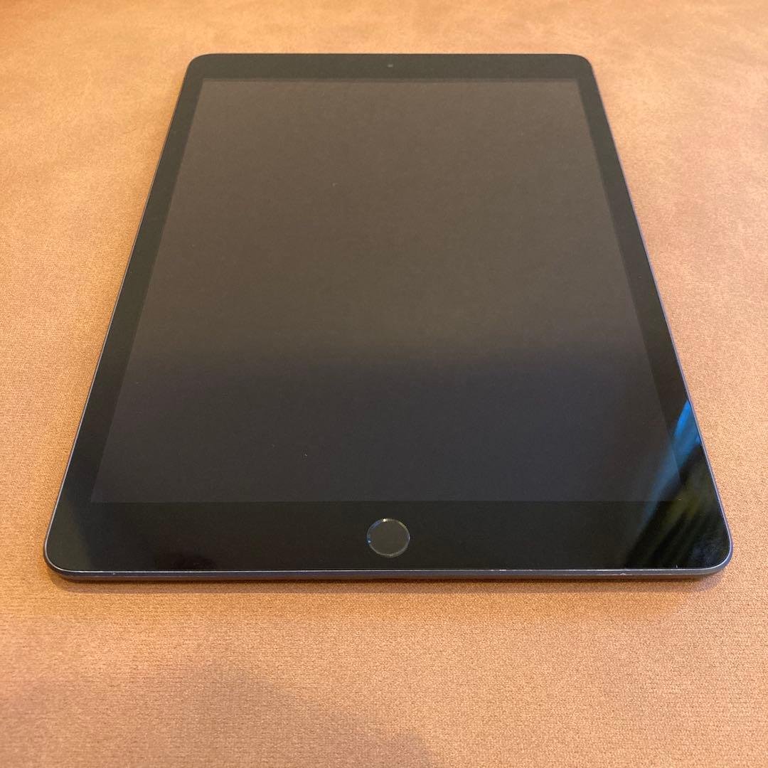 3409【早い者勝ち】iPad7 第7世代 32GB WIFIモデル☆