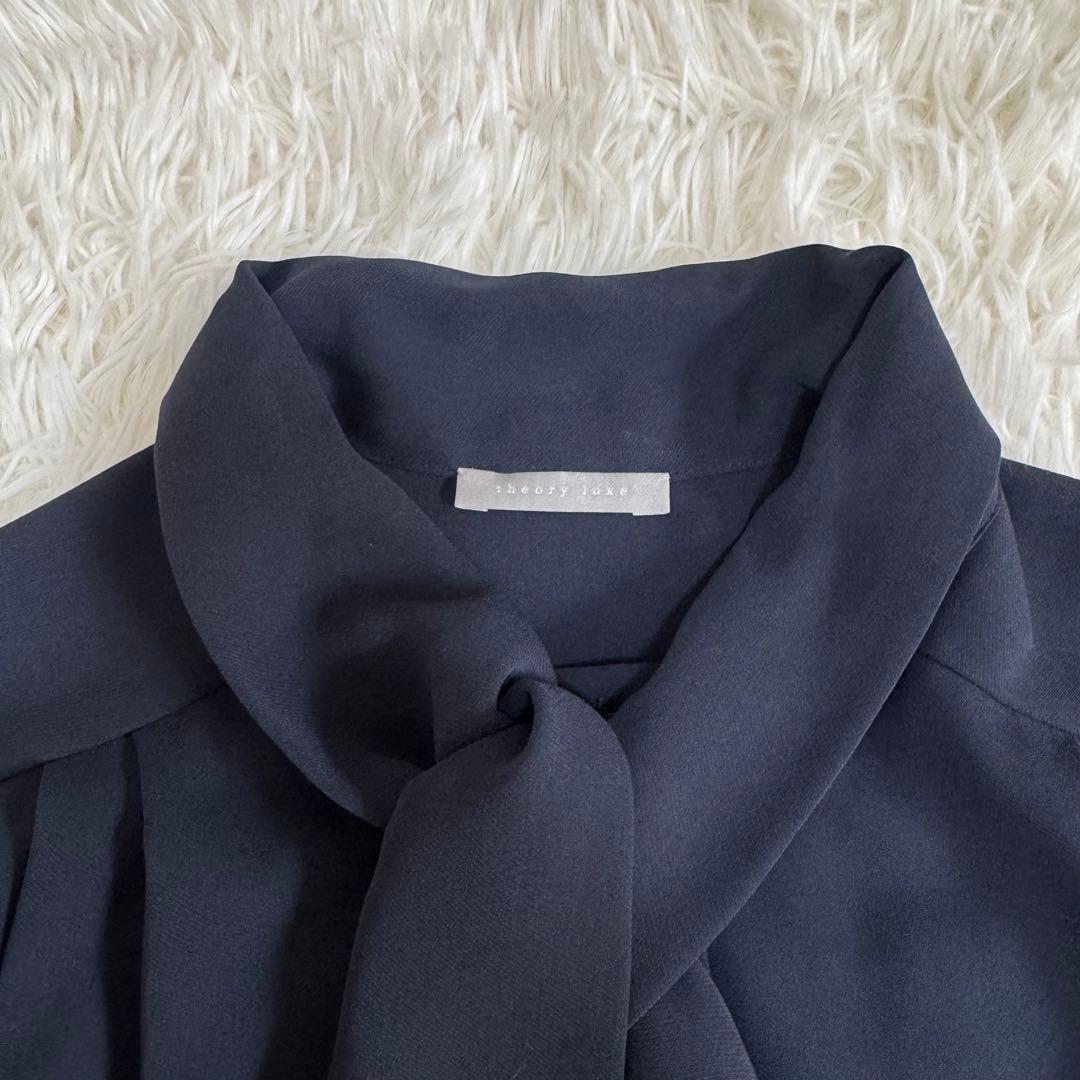 美品✨️Theory luxe セオリーリュクス ボウタイブラウス ネイビー