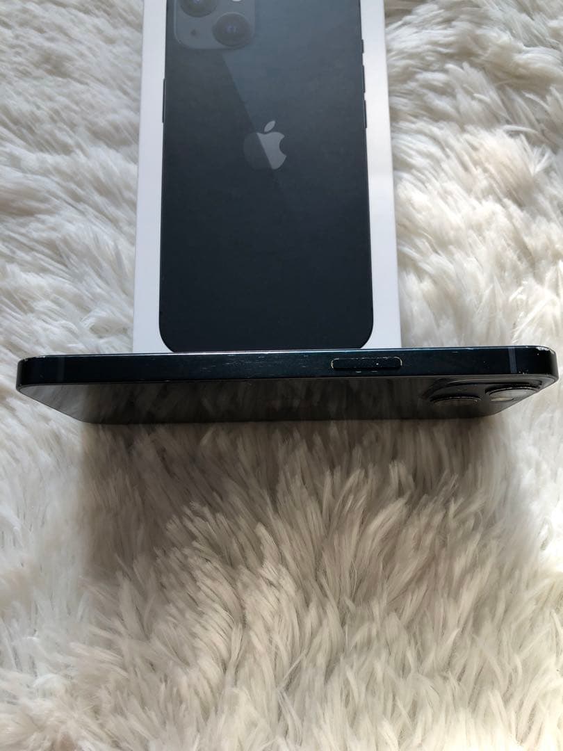 【年始割】iPhone 13 128GB SIMフリー　【早い者勝ち】