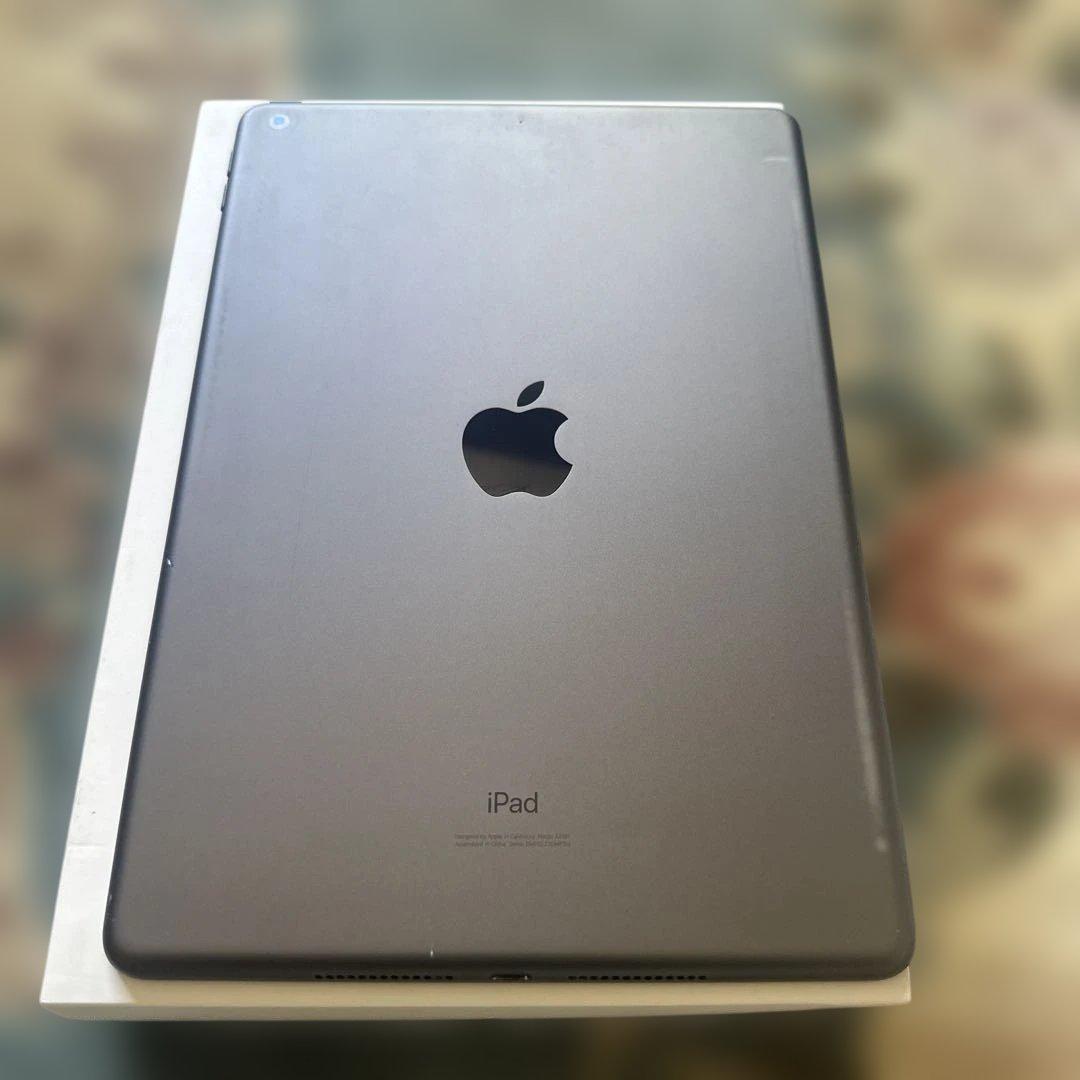 Apple iPad スペースグレー 本体 第7世代