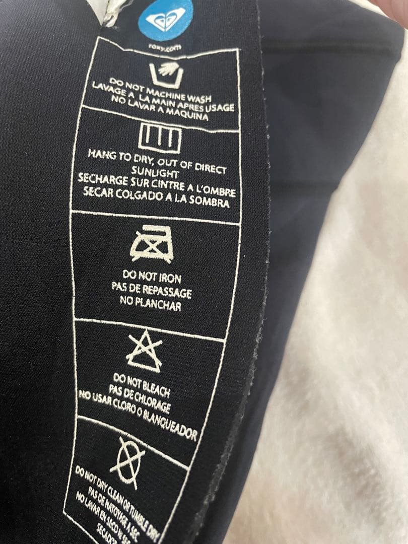 ロキシー ウエットスーツ　フルスーツ ブラック ピンク