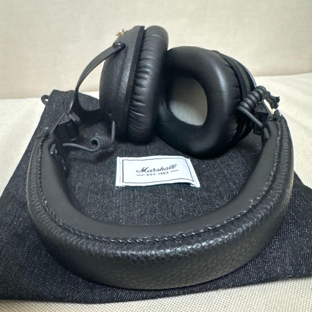 Marshall Monitor Ⅱワイヤレスヘッドホン収納ケース付き