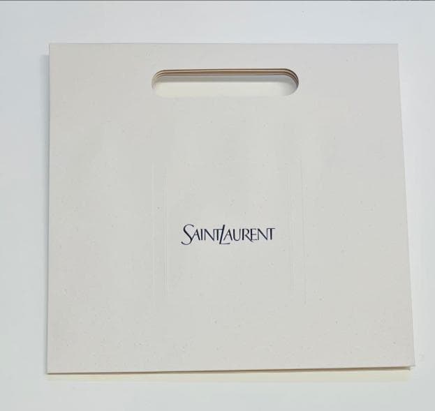 【新品未使用】SAINT LAURENT ビジネスカードケース ブラック