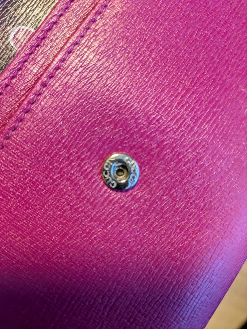 GUCCI　ハート　長財布　ピンク