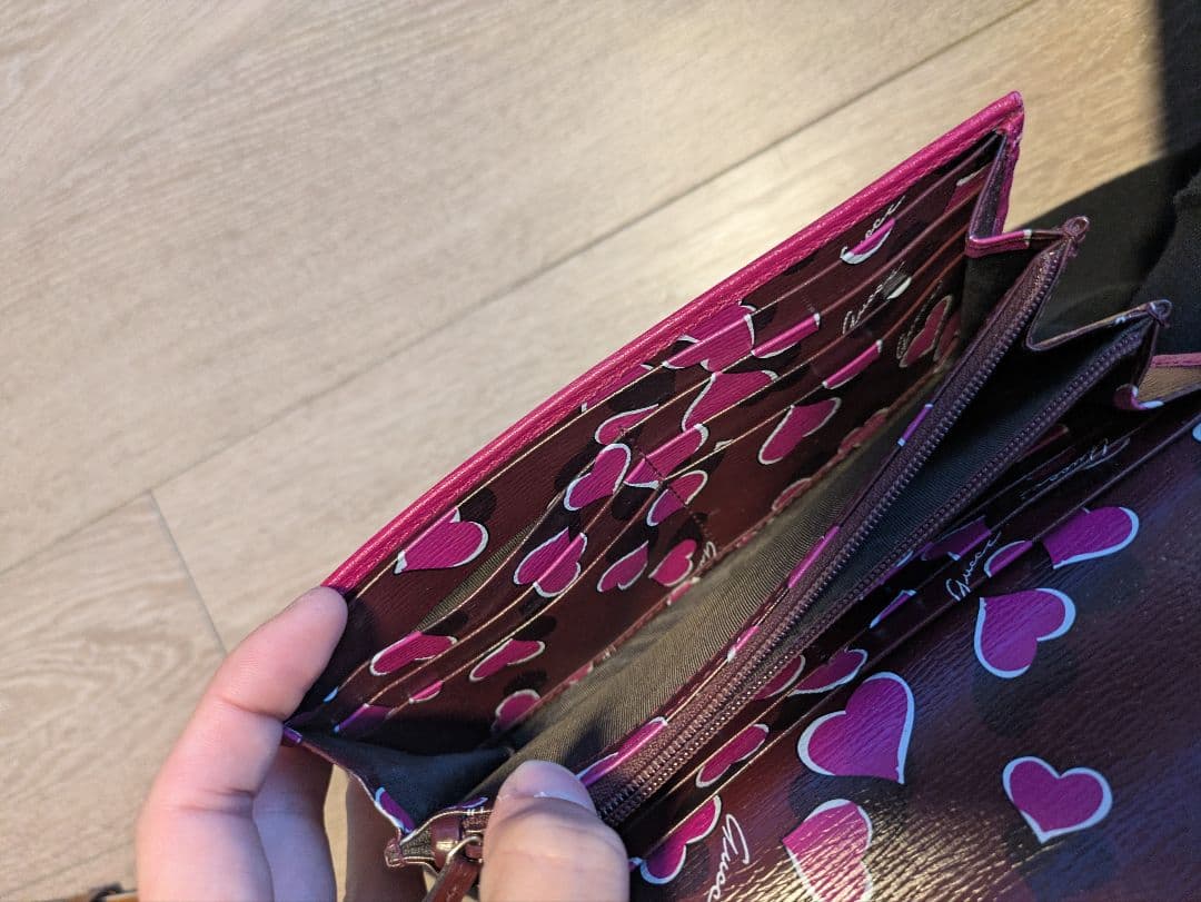 GUCCI　ハート　長財布　ピンク