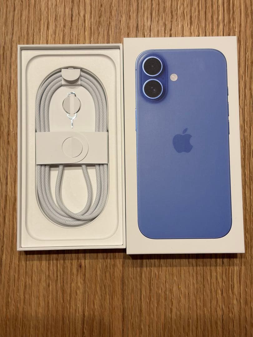 iPhone16 128GB ウルトラマリン 箱・付属品あり バッテリー94%