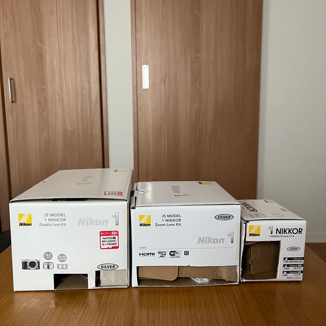 Nikon J5 ダブルレンズキット　純正カバー付