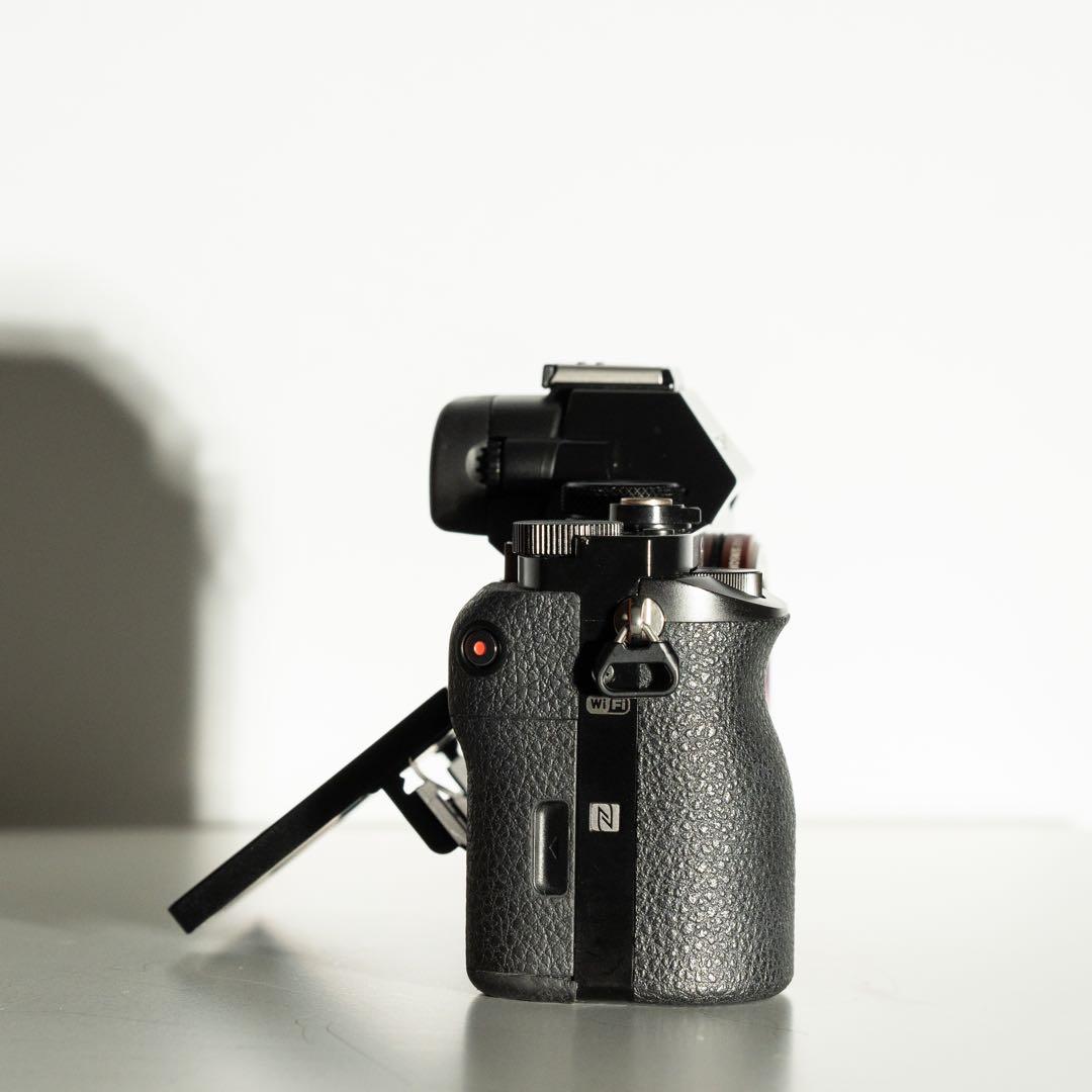 SONY 初代 α7R 3640万画素 ミラーレス一眼　シャッター数8493回